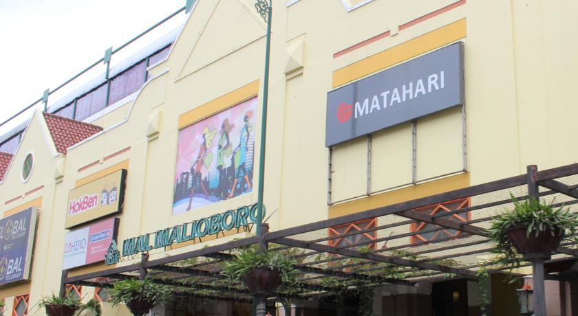 Ibis Malioboro Hotel Yogyakarta Exterior foto