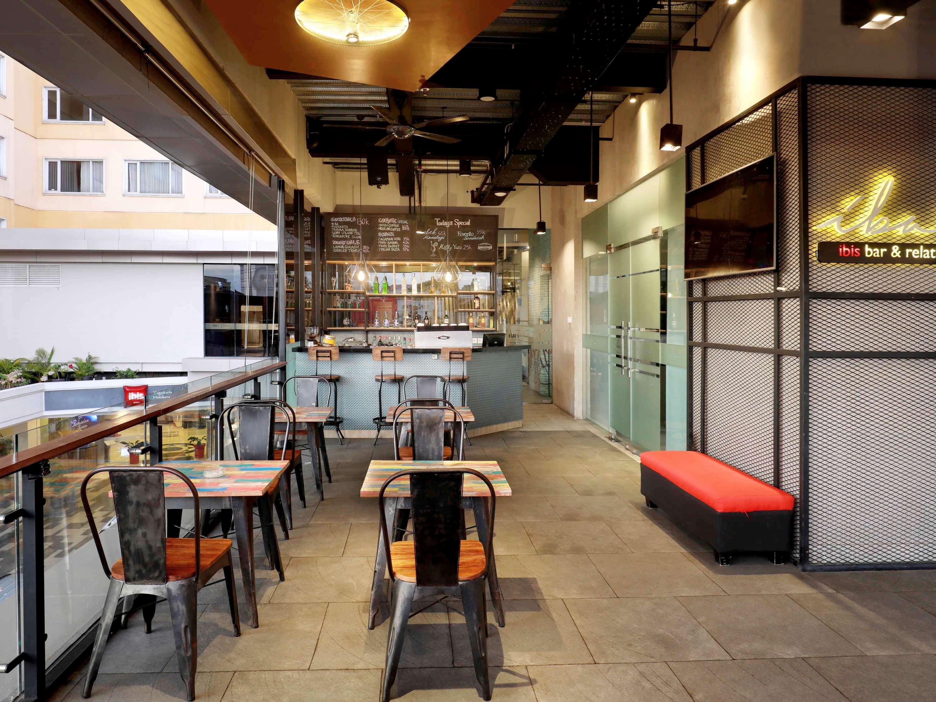 Ibis Malioboro Hotel Yogyakarta Exterior foto