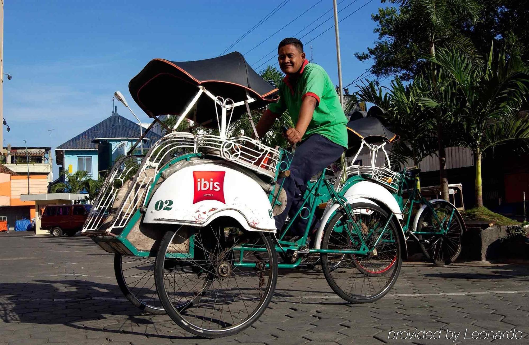 Ibis Malioboro Hotel Yogyakarta Exterior foto