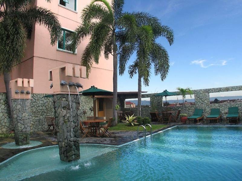 Ibis Malioboro Hotel Yogyakarta Exterior foto