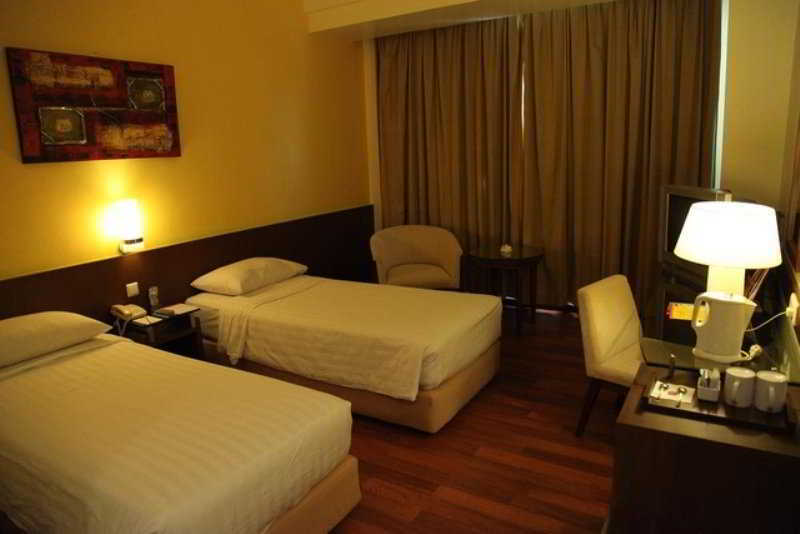 Ibis Malioboro Hotel Yogyakarta Exterior foto