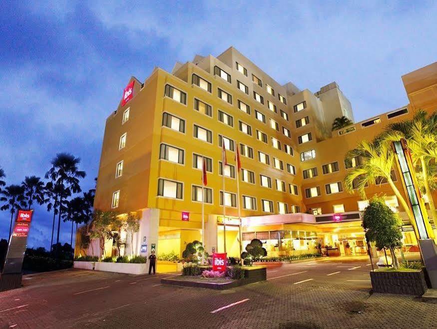 Ibis Malioboro Hotel Yogyakarta Exterior foto