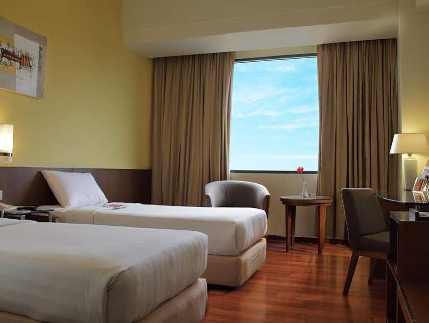Ibis Malioboro Hotel Yogyakarta Exterior foto